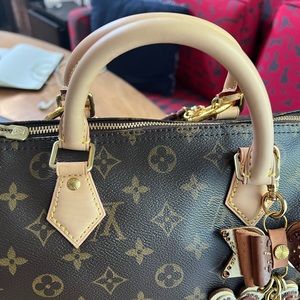 Louis Vuitton 2021 Monogram Speedy Bandoulière 30